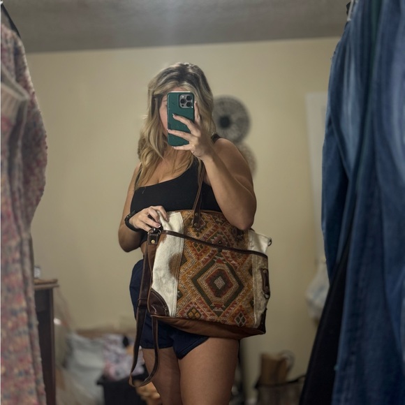 Myra Bag Handbags - Myra Honor tote bag